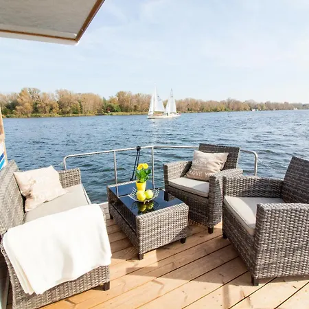 度假居 Hausboot Bernd Das Boot 1 Rollyboot 8 2